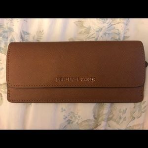 Michael Kors Snap Button Large Tan Wallet
